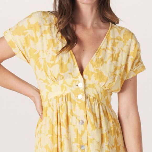 NWT The Normal Brand Ezra Crepe Deep V Button Thru Dress Yellow Size Small NEW - Picture 7 of 16